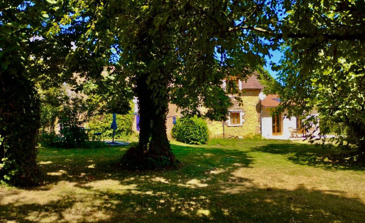 La Vieille Ferme: Superbe Complexe De 3 Gites En Pierre Avec Piscine Au Coeur Du Perigord Noir Saint-Genies Exterior photo